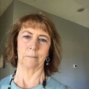 Meet your Posher, Cathy